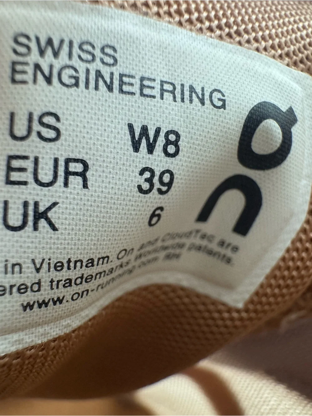On Running breathable mesh